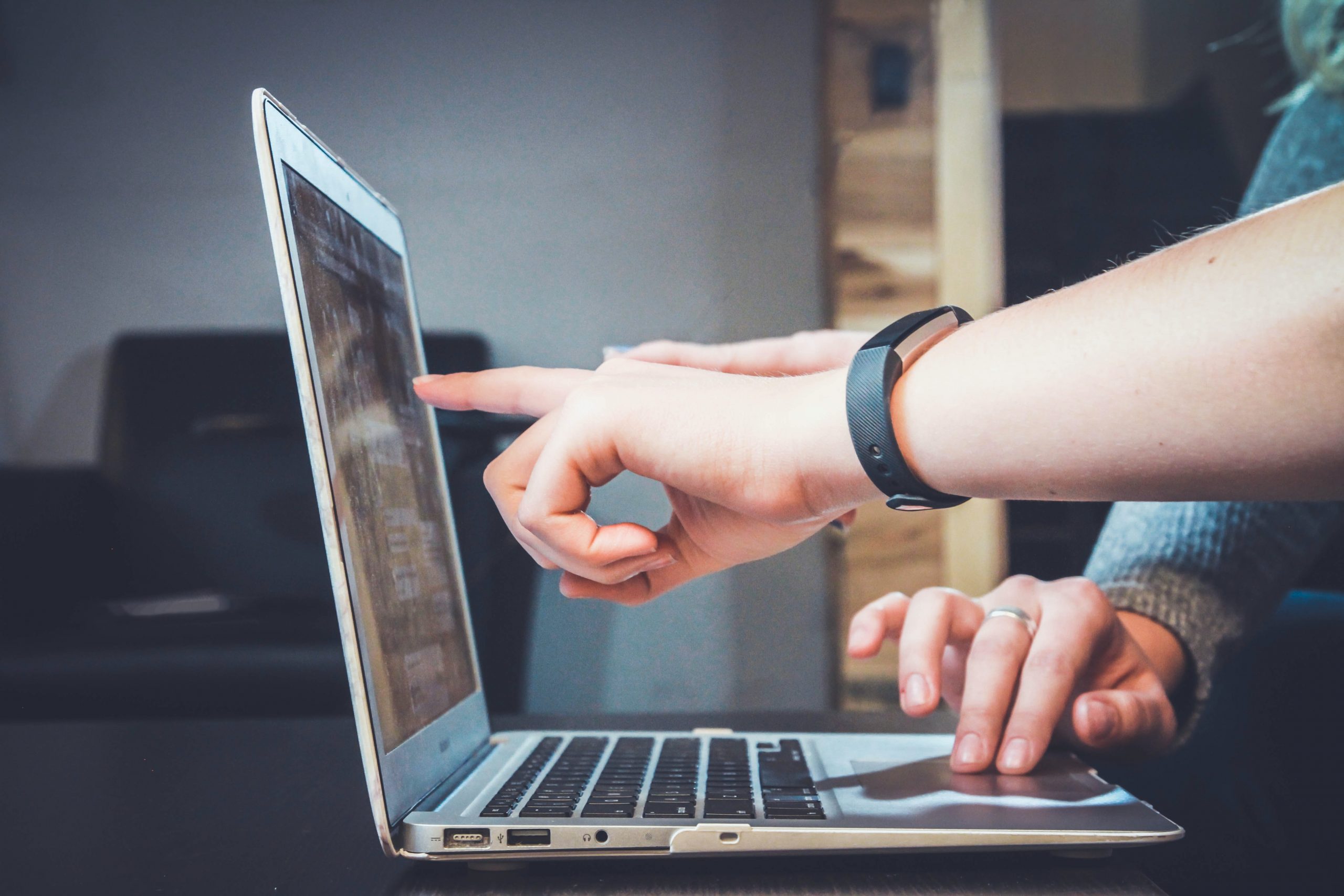Explaining the fundamentals of business intelligence